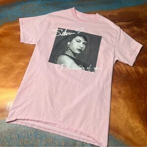 Selena Dreaming of you pink photo graphic shirt small medium